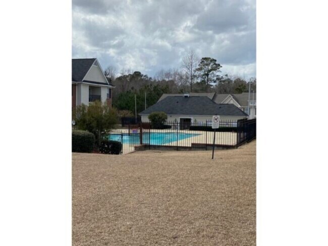 Foto del edificio - 4030 Bardstown Drive #102 Fayetteville, Nc...