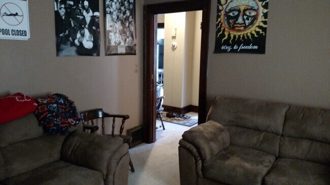 Foto del edificio - 702 9th St SE