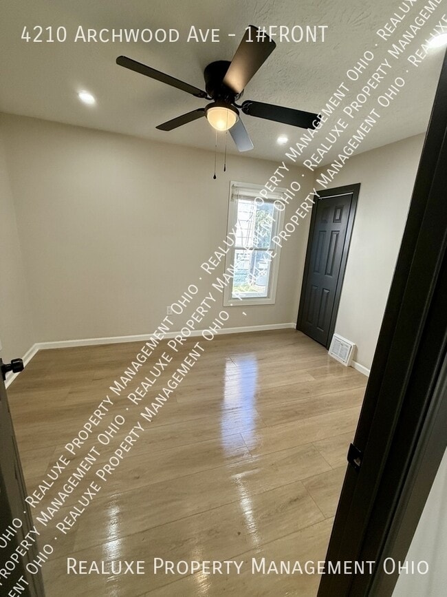 Foto del edificio - 4210 Archwood Ave
