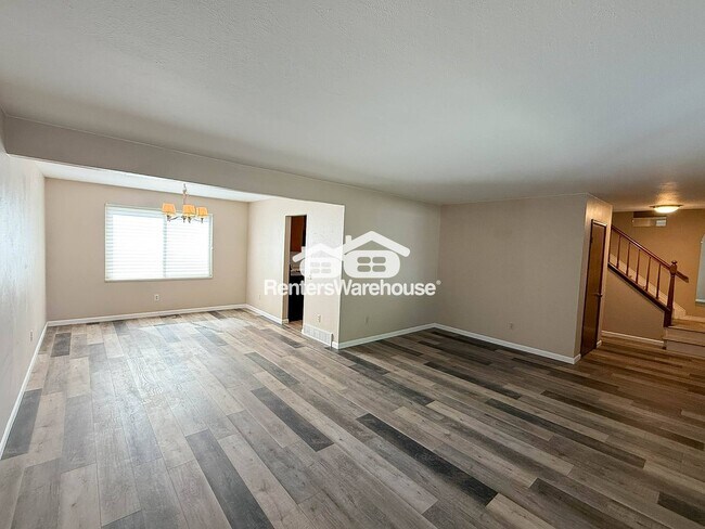 Foto del edificio - 6420 W 108th Ave