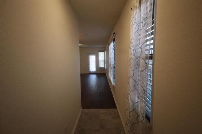 Foto del edificio - 17009 Gibbons Path