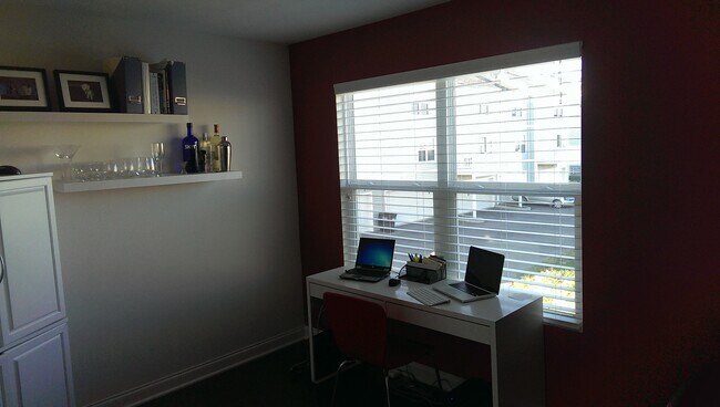 Foto del edificio - 5443 Spring River Ave