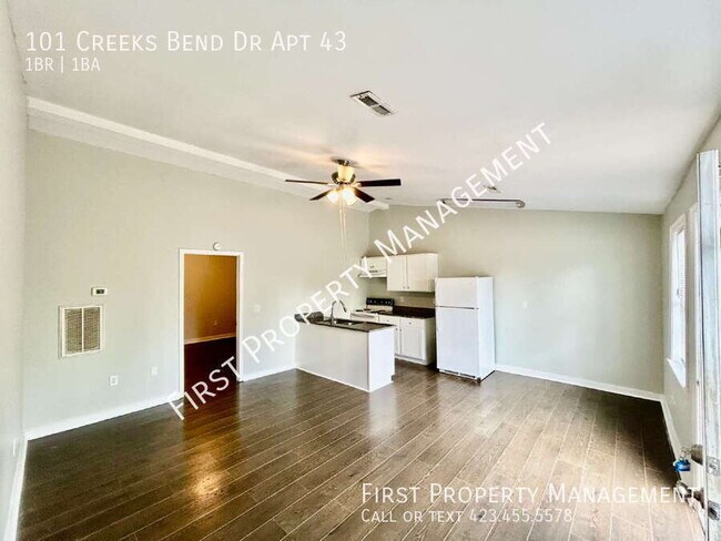Foto del edificio - 101 Creeks Bend Dr