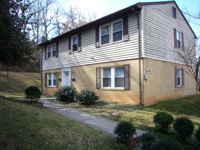 Foto del edificio - 944 Floyd Ave SW