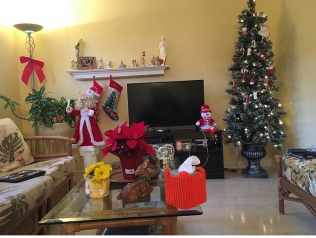 Foto del edificio - 1131 Shermer Rd