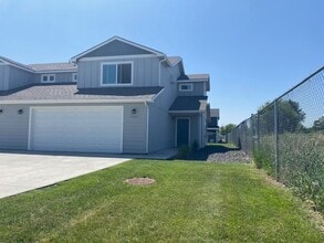 Building Photo - 1107 N Manifold Ln