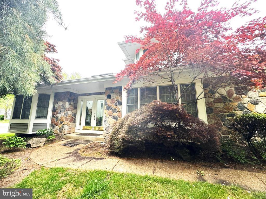 Foto principal - 1 Crabapple Ct