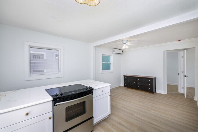 Foto del edificio - 618 7th Ave N