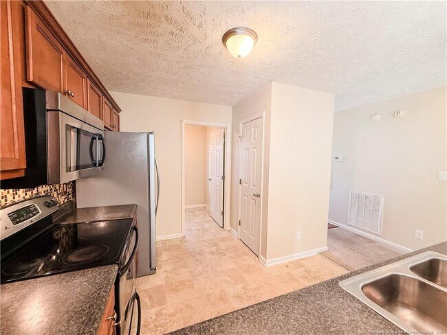Foto del edificio - 4413 Scenic Pines Dr