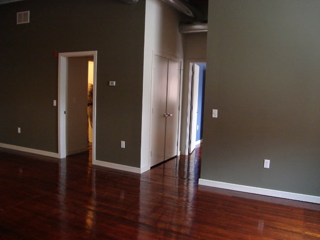 Building Photo - 425 N Prince St