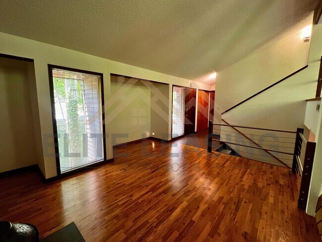 Foto del edificio - 4870 SW Skyline Pkwy