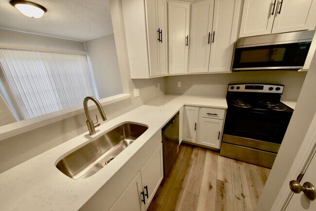 Foto del edificio - 2813 S Walnut St