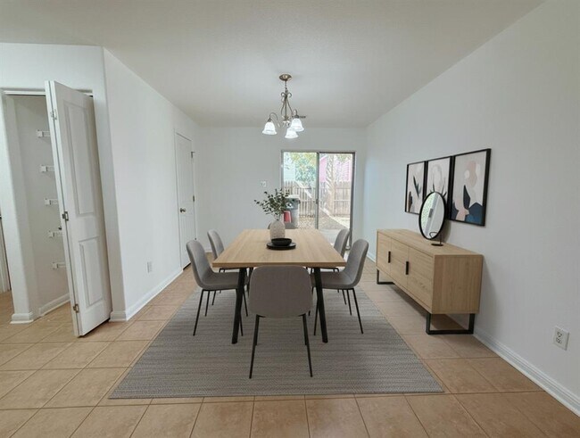 Foto del edificio - 130 Rush Haven