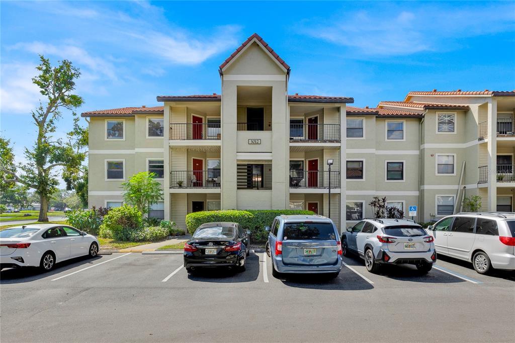 Primary Photo - 3012 Parkway Blvd