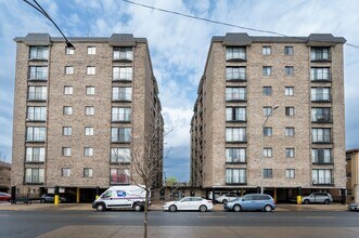 Building Photo - 2300 N Harlem Ave