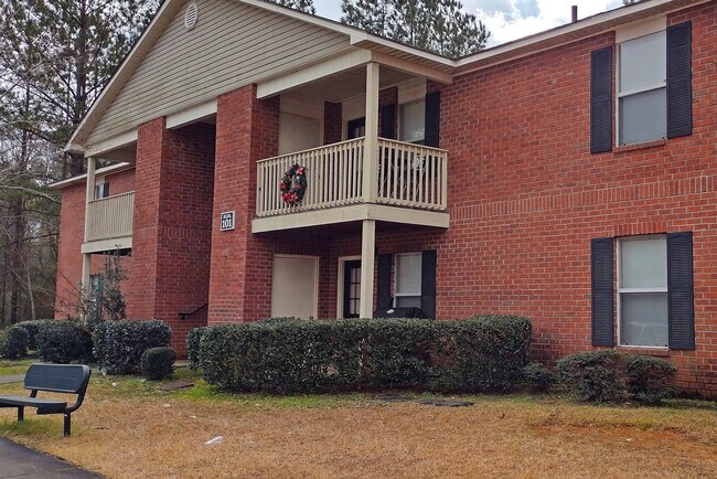 Exterior de Rock Pointe - Rock Pointe Apartments