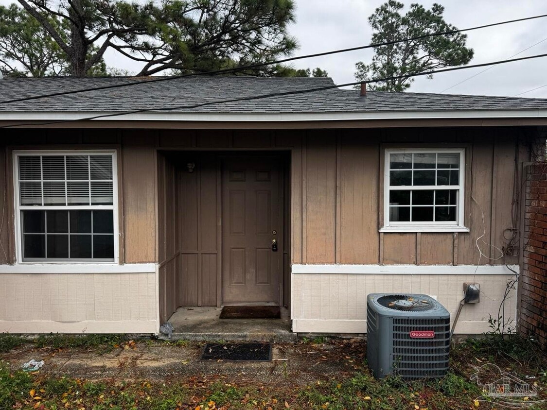 Foto principal - 1460 Bakalane Ct