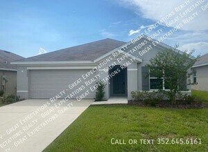 Building Photo - 8904 SW 50th Ter