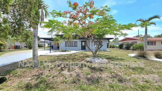 Foto del edificio - 2348 Burton Ave