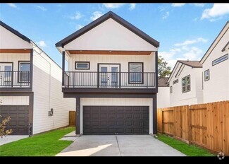 Building Photo - 4508 Noble St