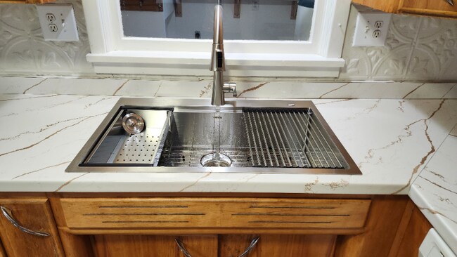 Foto del edificio - 906 10th St