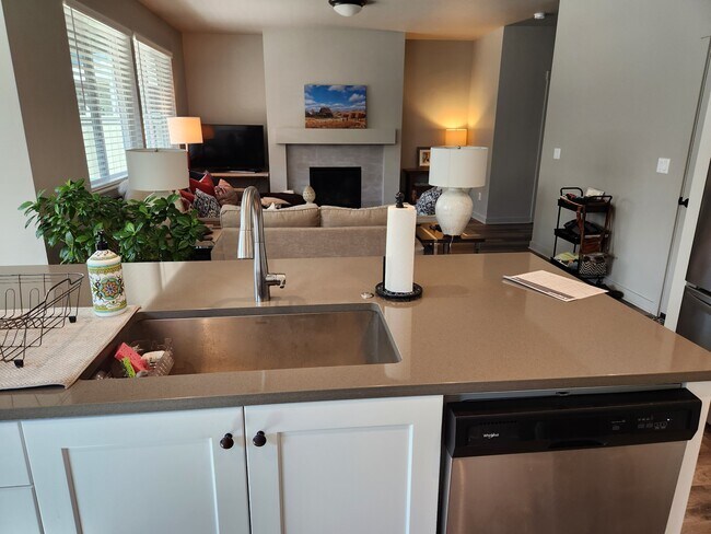Foto del edificio - 20789 SE Iron Horse Ln