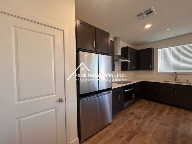 Building Photo - 7964 Delta Hvn St