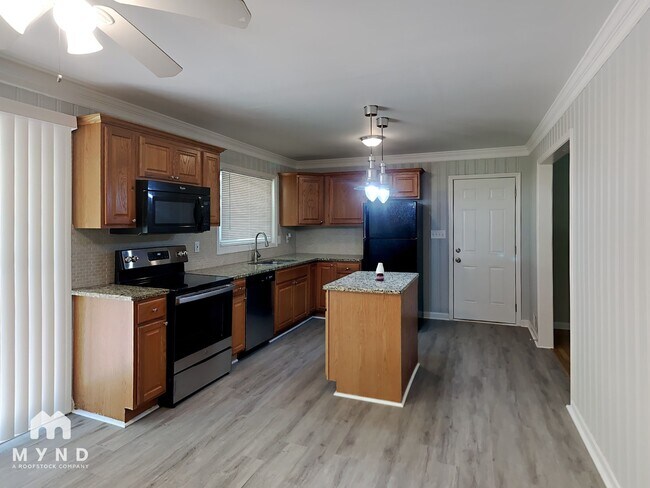 Foto del edificio - 5493 Beaver Dr SW