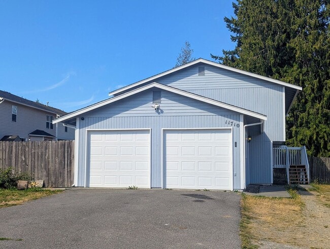 Photo - 4Bd/1.75Ba Everett House