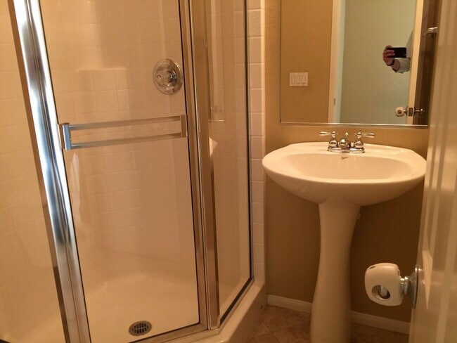 Foto del edificio - Quiet Otay Ranch townhouse, 3bed/3bath now...
