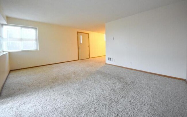 Foto del edificio - 3 bedroom in Seattle WA 98103