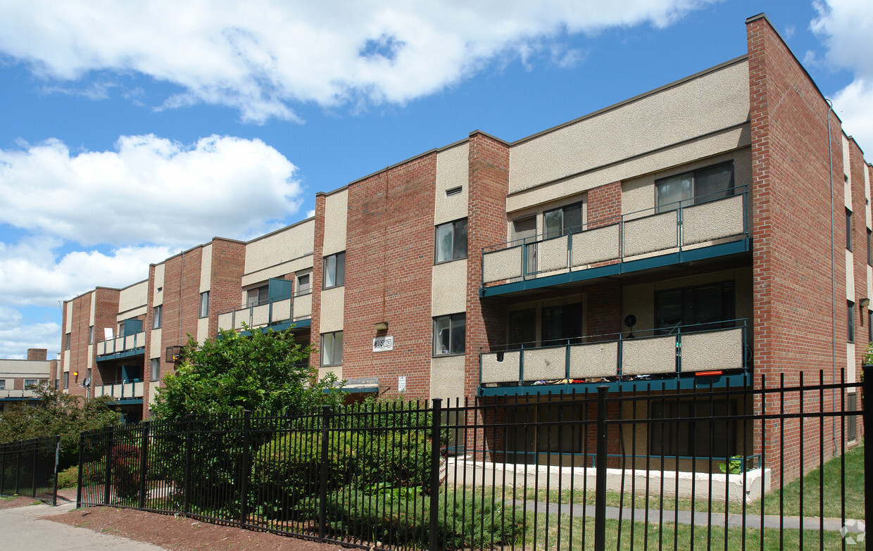 Foto del edificio - Parkside Commons