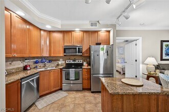 Building Photo - 2825 Palm Beach Blvd