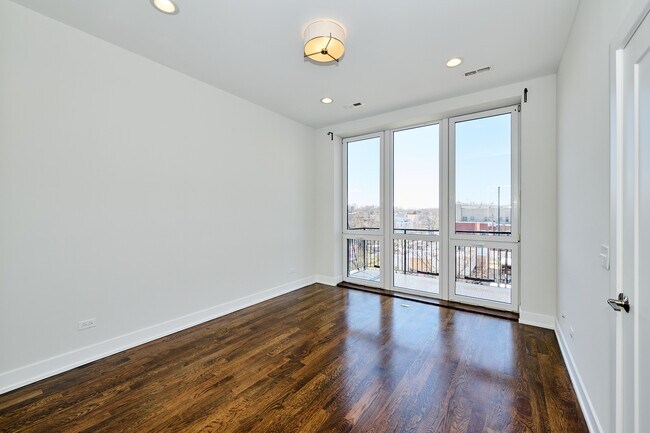 Dormitorio principal - 5139 N Broadway St