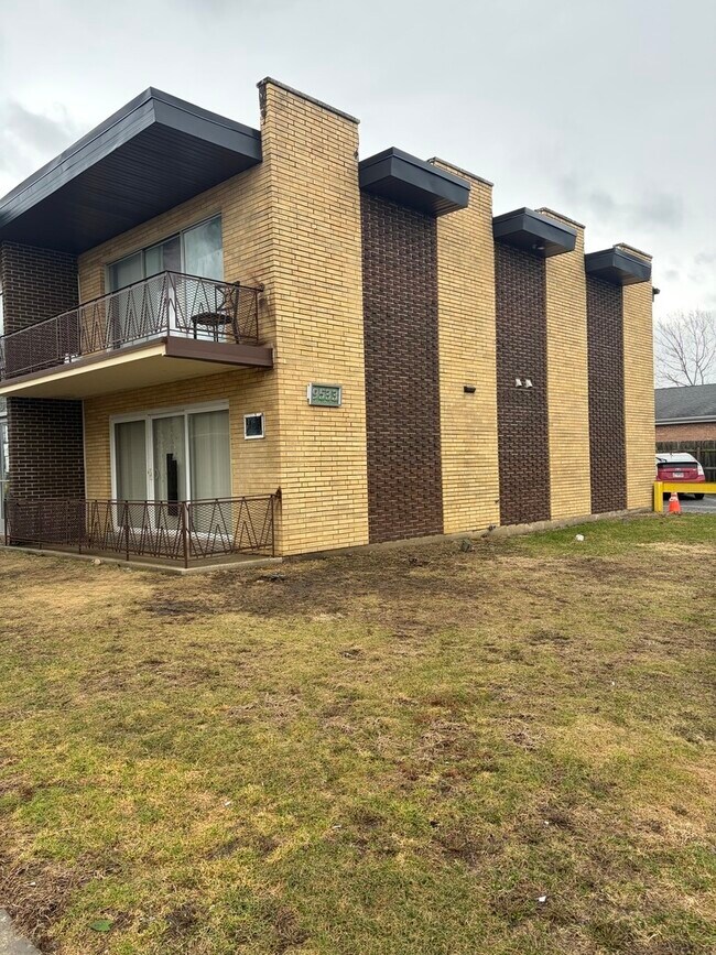 Foto del edificio - 9533 Mansfield Ave