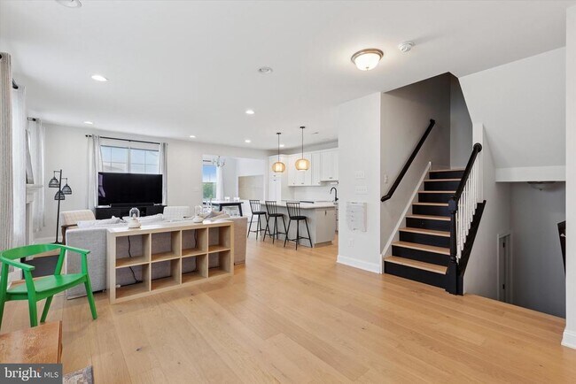 Foto del edificio - 209 Hillstone Cir