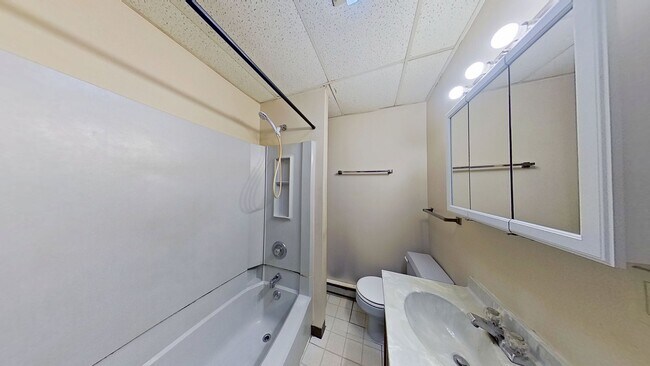 Foto del edificio - Private 1 Bedroom Apartment