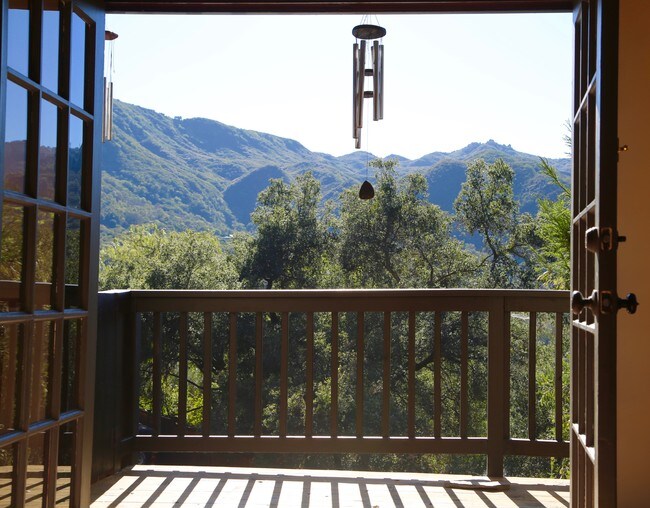 178 Muerdago Rd, Topanga, CA 90290 House for Rent in Topanga, CA