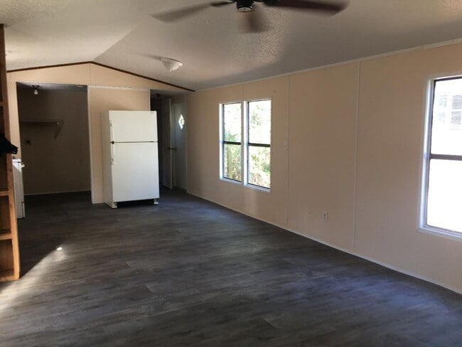 Building Photo - 7101 Lillian Hwy