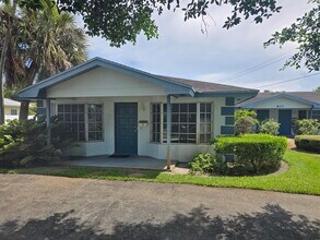 Building Photo - 800 Ibis Way
