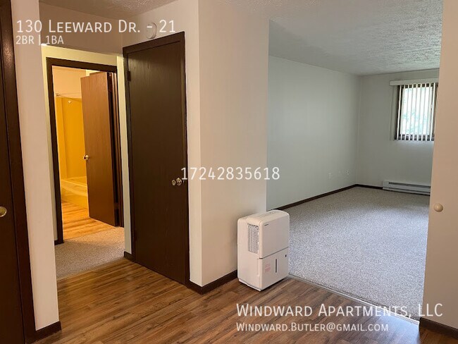 Foto del edificio - 130 Leeward Dr