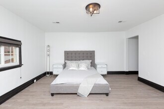 The Lyn at 608 Cathedral Street photo'