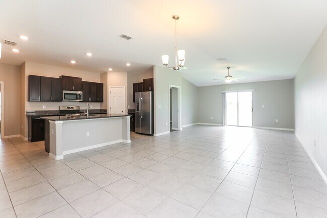 Building Photo - 5421 Rainwood Meadows Dr
