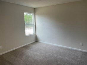 Building Photo - 326 Rd 5138