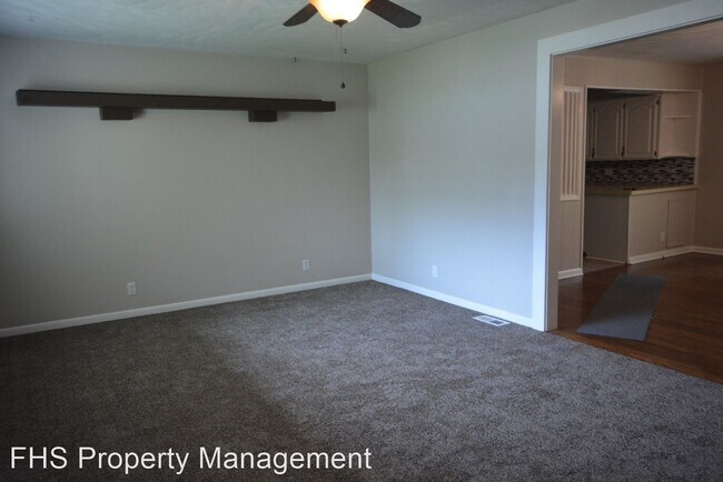 Building Photo - 3 br, 2 bath House - 609 West Normal Street