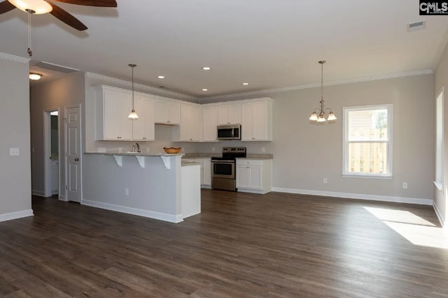 Building Photo - 813 Poplar St