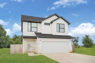 Building Photo - 659 Rd 5846