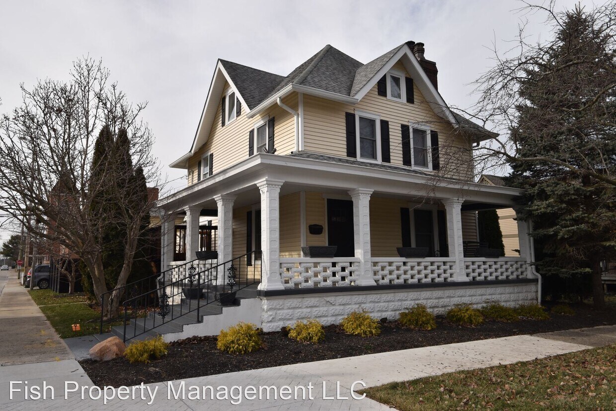 Foto principal - 3 br, 2 bath House - 202 N Main St