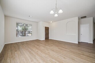 Building Photo - 21722 Manitou Falls Ln