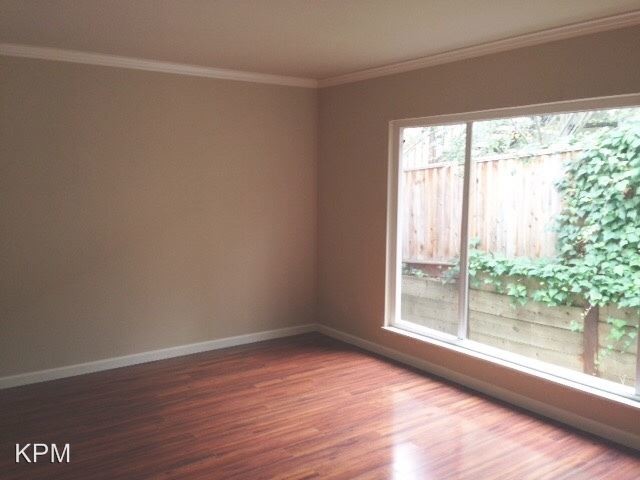 Foto del edificio - 3569 Brook St